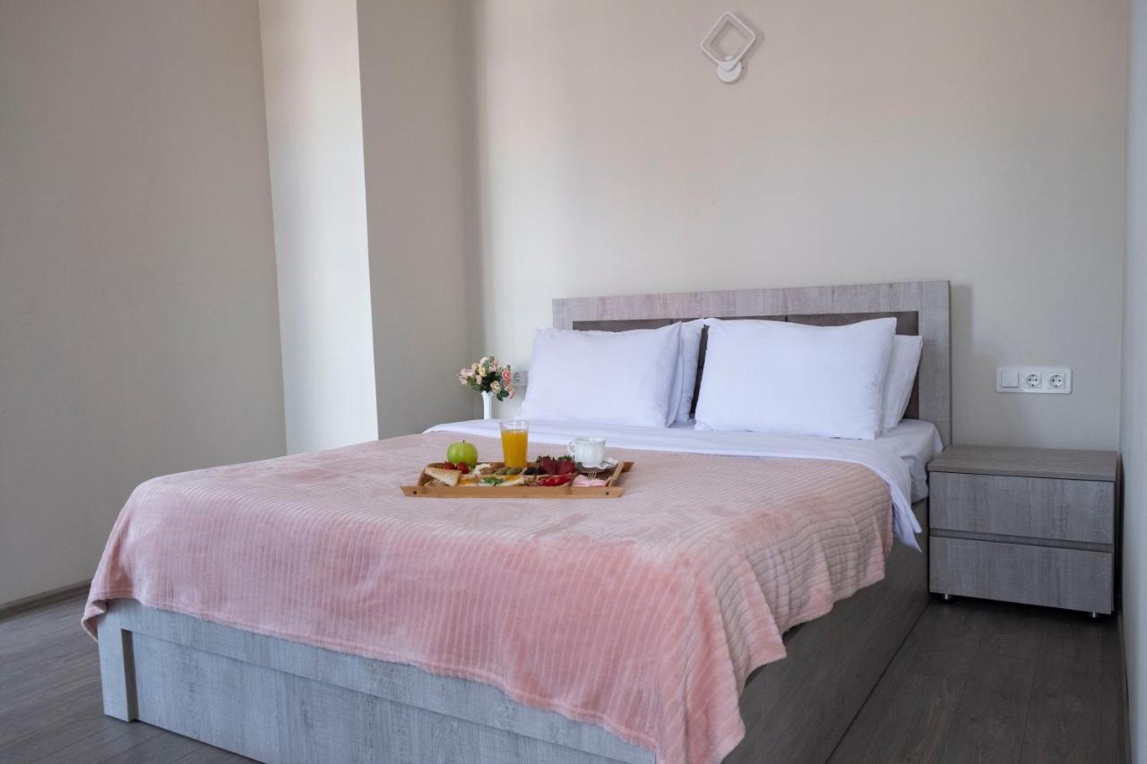 Art Hotel Batoumi Extérieur photo