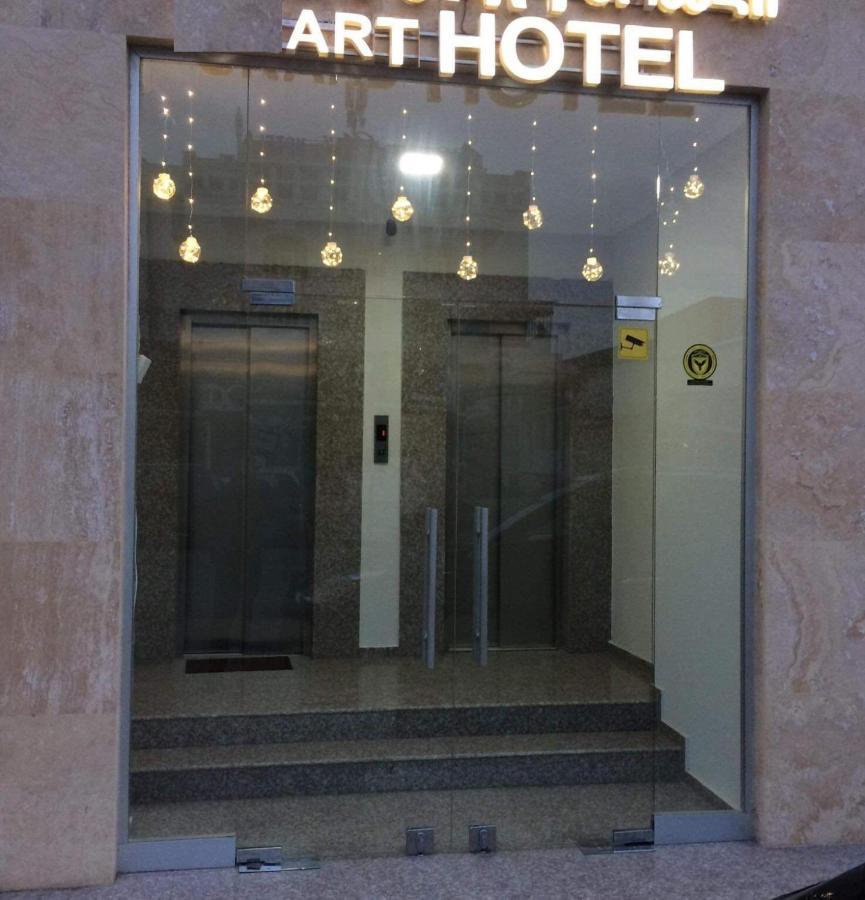 Art Hotel Batoumi Extérieur photo