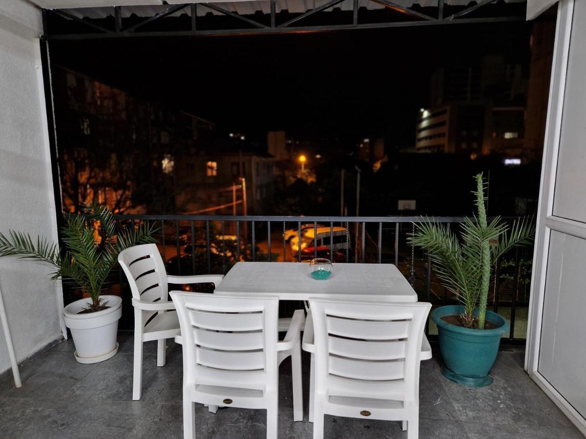 Art Hotel Batoumi Extérieur photo